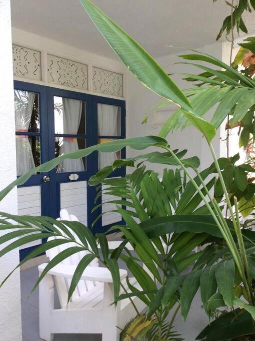 Lush Tropical Apartment Located In A 4-Star Resort 拉纳韦贝 外观 照片