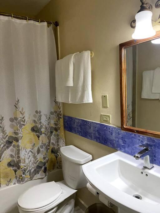 Lush Tropical Apartment Located In A 4-Star Resort 拉纳韦贝 外观 照片