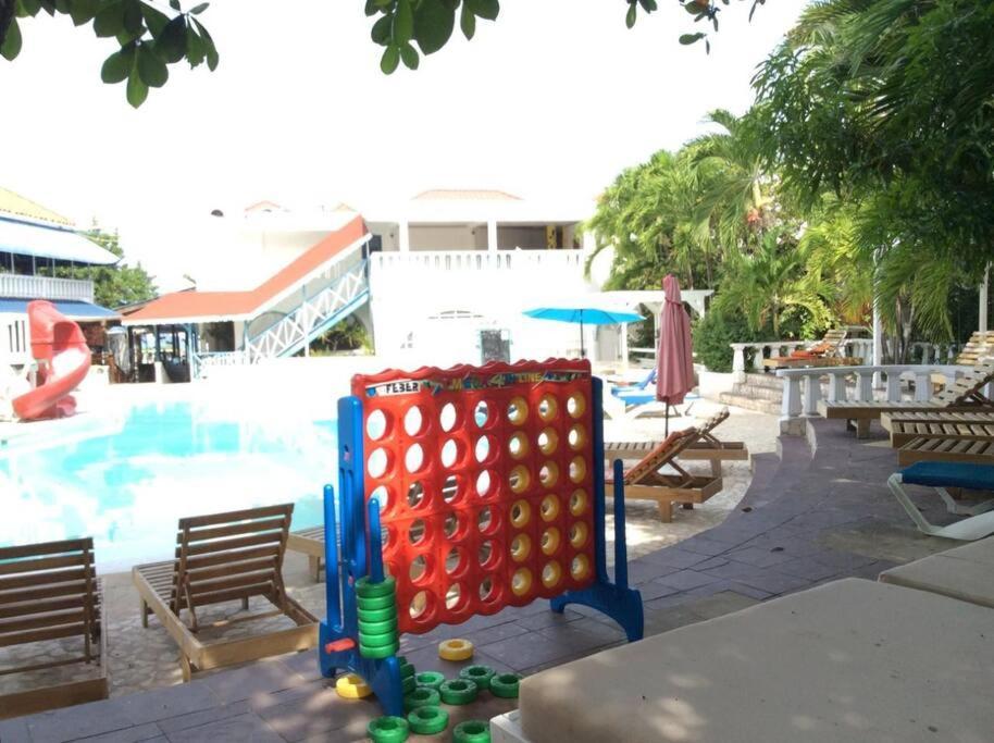 Lush Tropical Apartment Located In A 4-Star Resort 拉纳韦贝 外观 照片